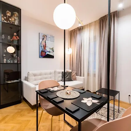 Apartment Mostowa Abdank Old Town By Bookinghost Warsaw